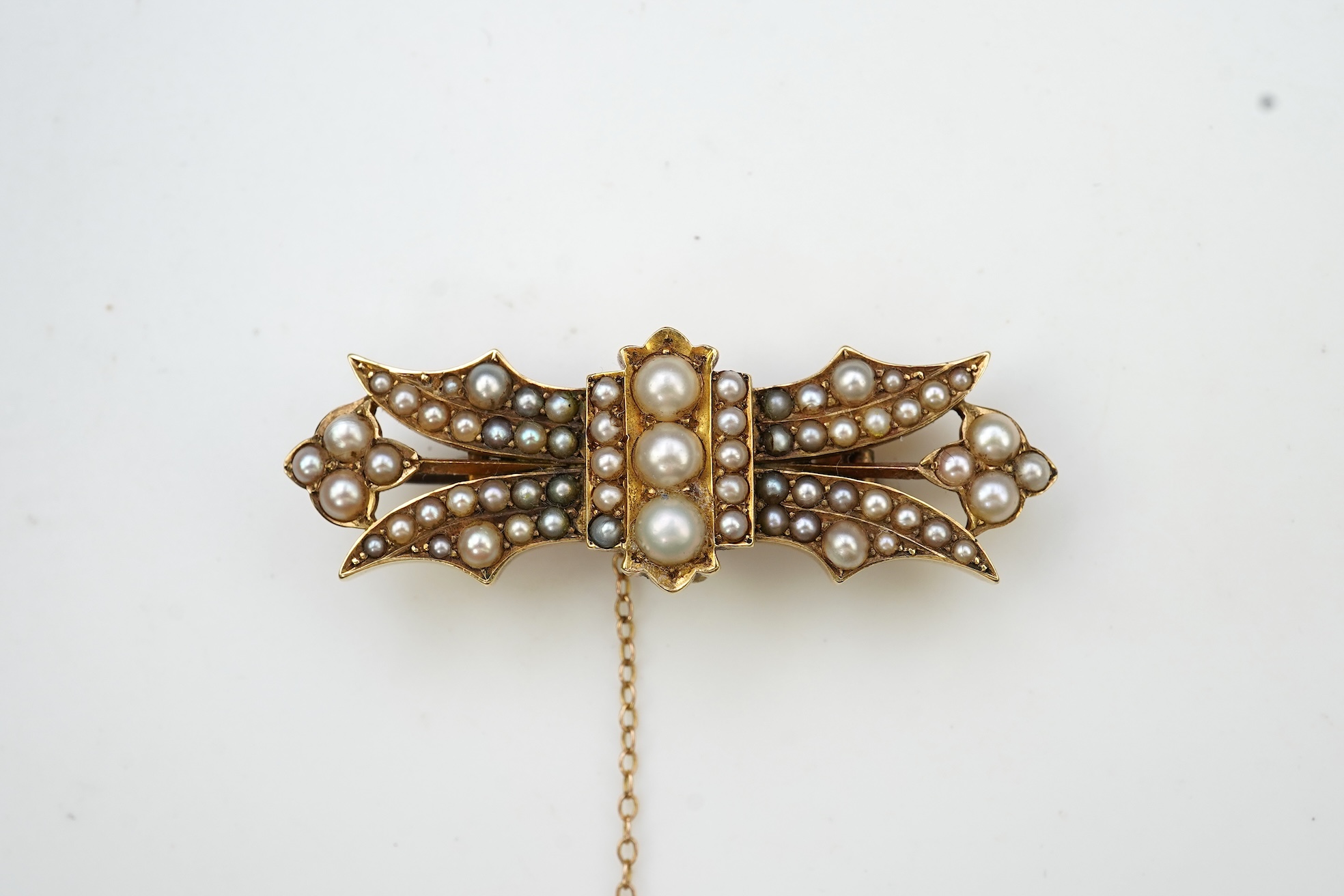 An Edwardian seed pearl brooch, early 20th century